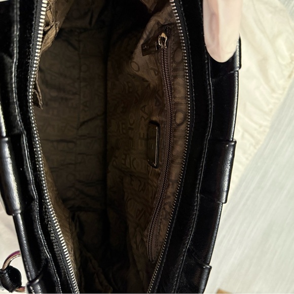 Salvatore Ferragamo Gancini Black Shoulder Bag with Glossy Finish - Picture 8 of 13